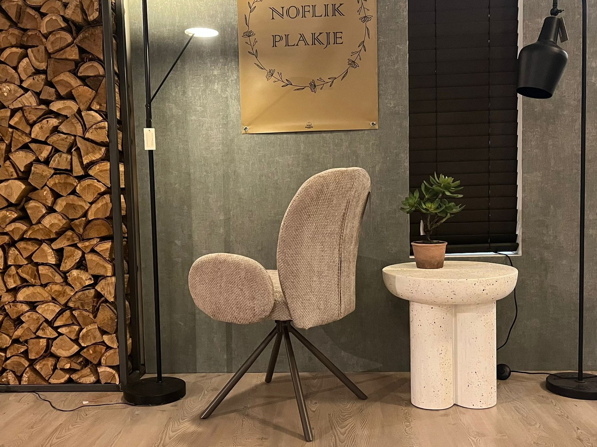 WhatsApp Image 2025-11-24 at 16.43.45 (1)