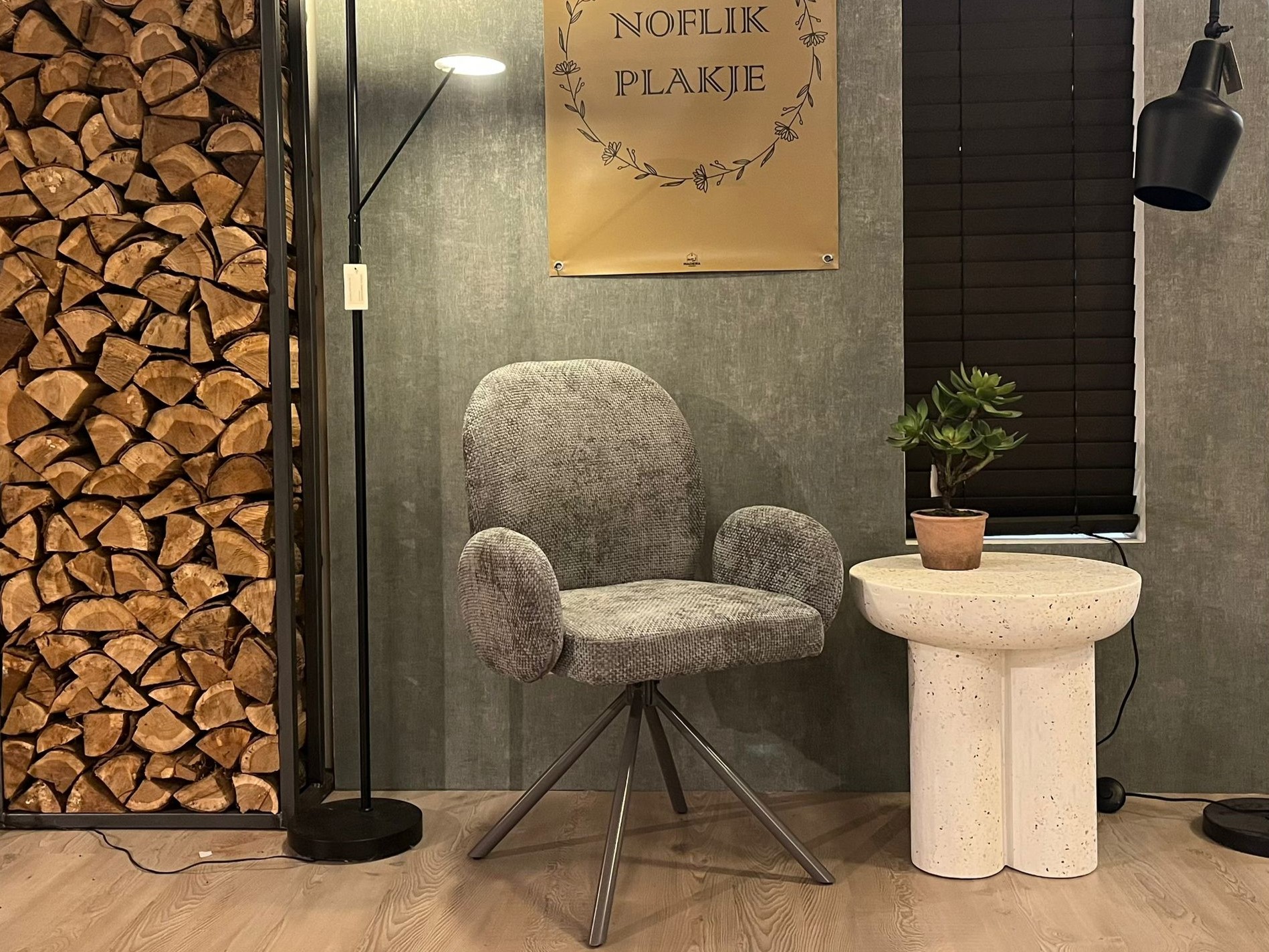 WhatsApp Image 2025-11-24 at 16.43.46