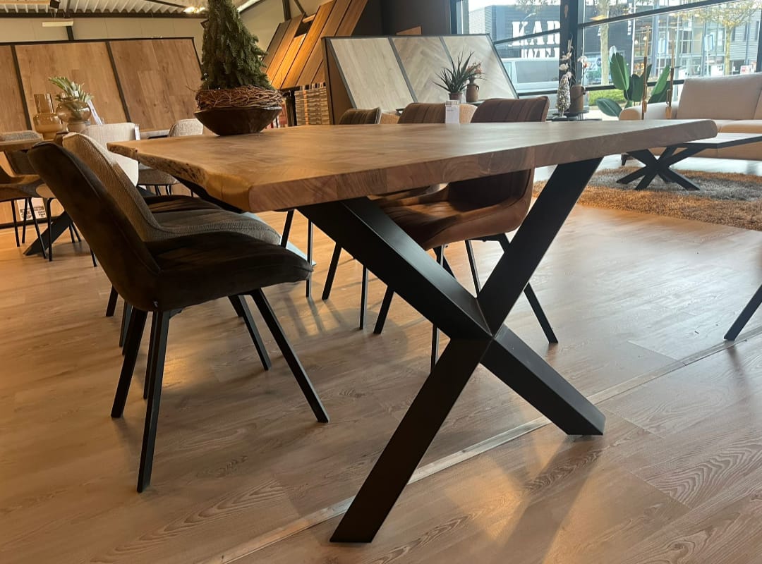 WhatsApp Image 2025-12-03 at 21.02.17 (1)