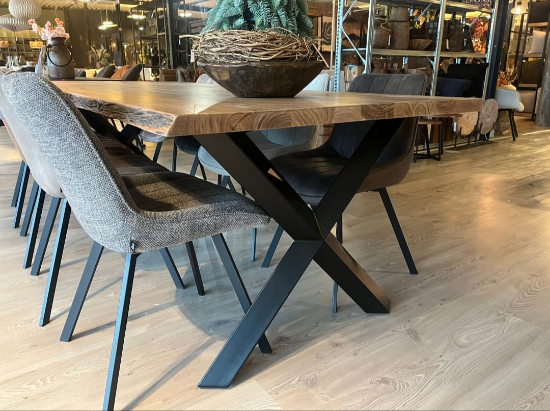 WhatsApp Image 2025-12-03 at 21.02.17