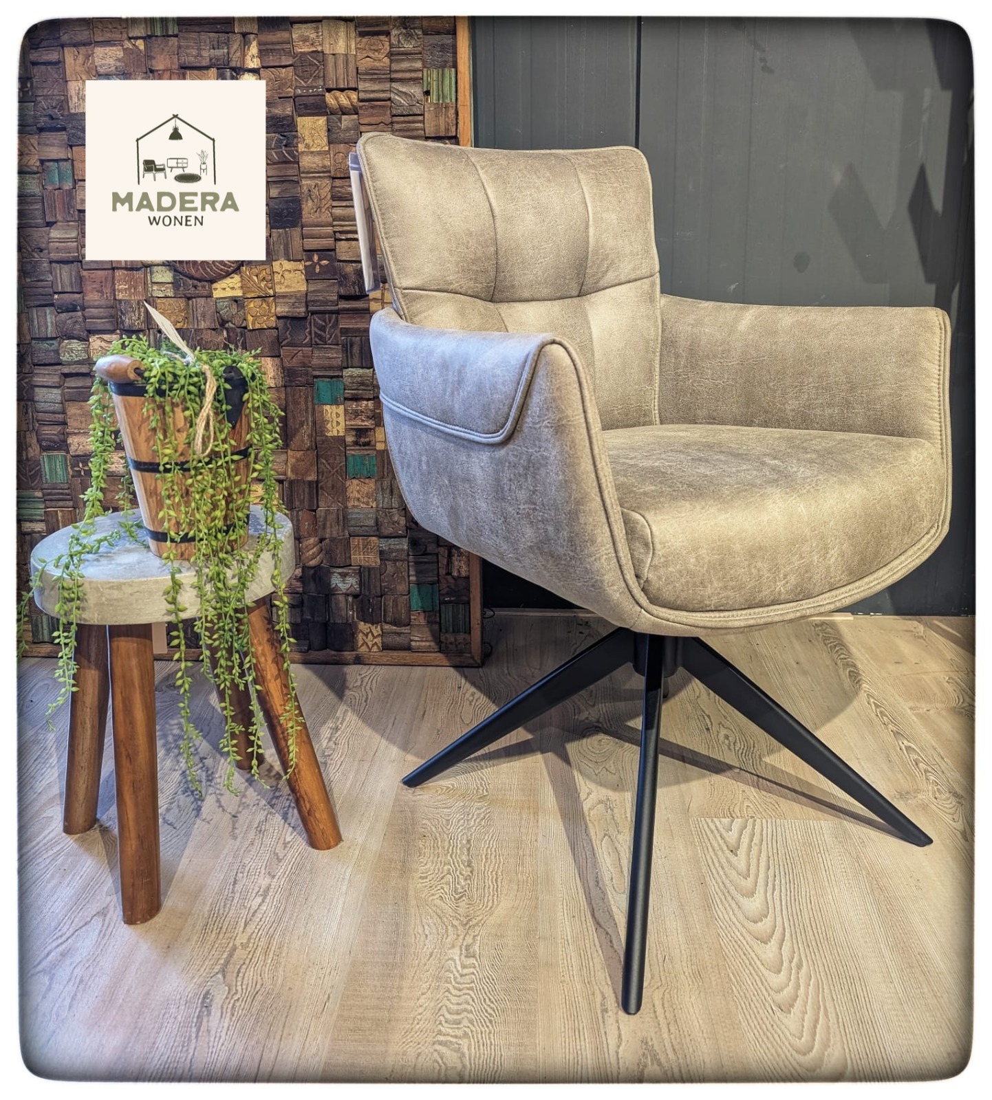 WhatsApp Image 2025-12-20 at 14.17.49 (1)