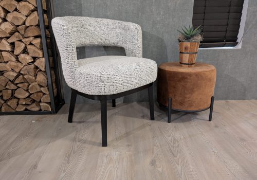 PXL_20251201_114644346