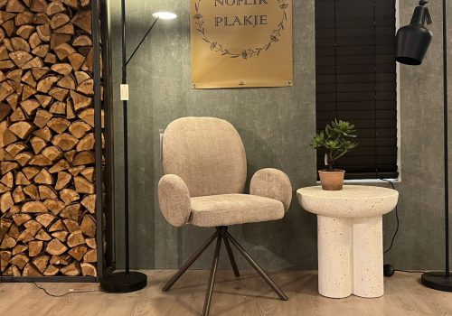 WhatsApp Image 2025-11-24 at 16.43.45